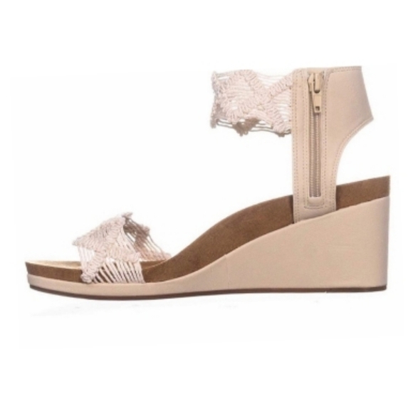 LUCKY BRAND KIERLI WEDGE SHOES 🌼🌻 Spring Shoes🌻 - Picture 13 of 15